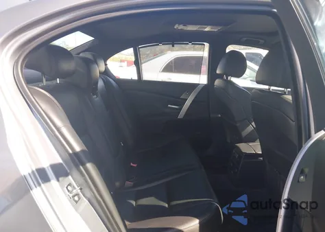 2007 BMW M5 from USA, damaged, VIN WBSNB93547CX07468